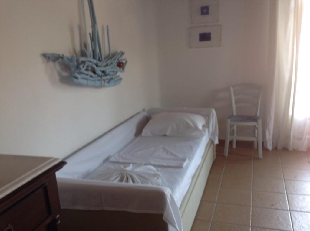 Astra Serifos Livadi  Esterno foto